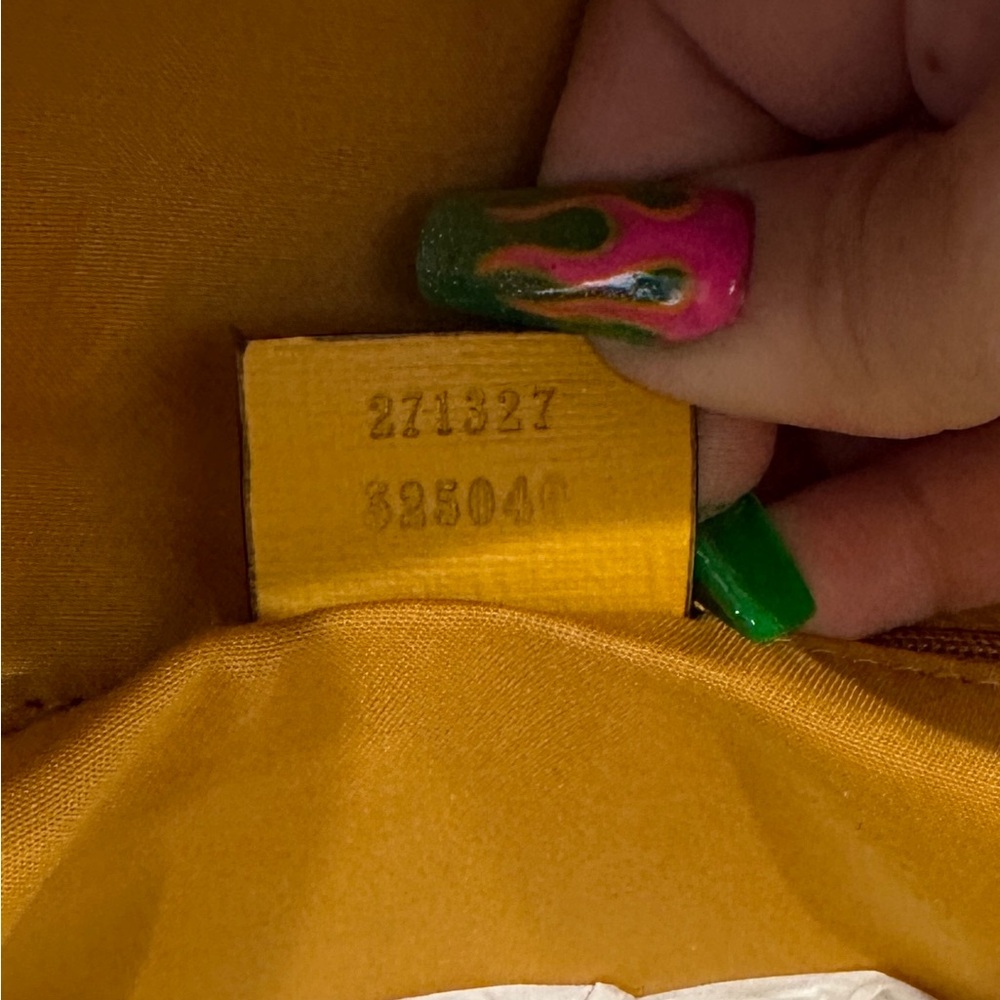 Gucci Interlocking GG Logo Print Backpack - Picture 7 of 9